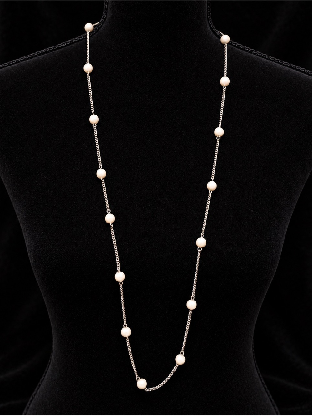 Vintage Elegant Pearl Station Silver Chain Necklace from Sarah Coventry